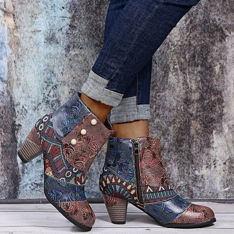 HollyHues Ankle Boots