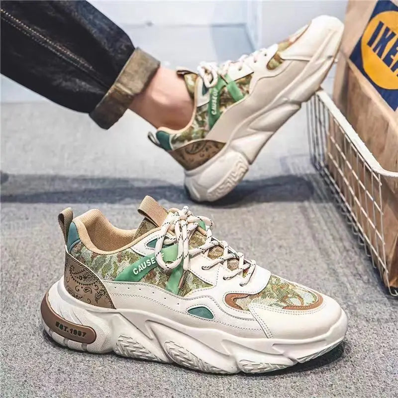 TRUN Sneakers