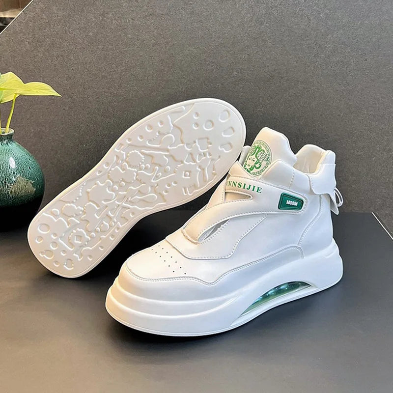 MEEM Sneaker
