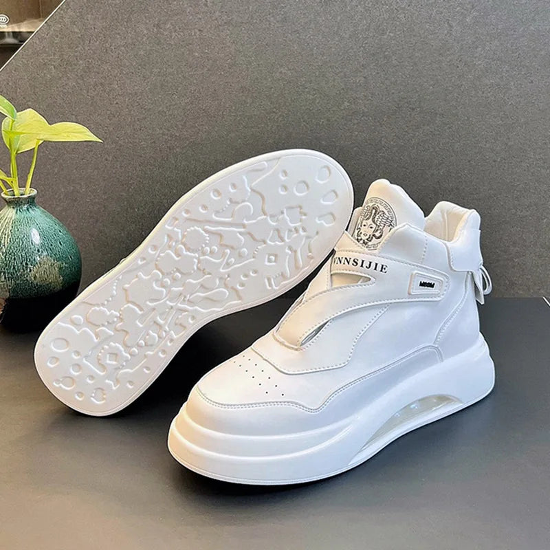 MEEM Sneaker