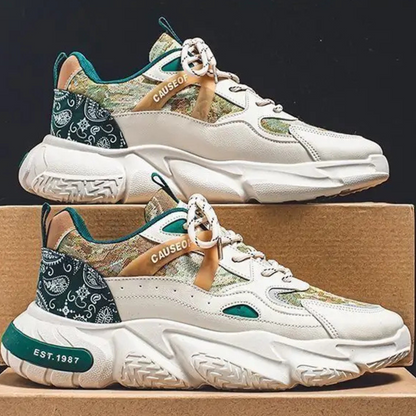 TRUN Sneakers